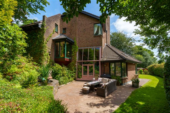 https://photos-a.propertyimages.ie/media/8/9/9/5007998/d7b1b5f3-b87e-46f2-b596-0eb3abe3b3df_l.jpg