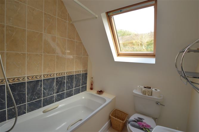  7 Pembroke Close East, Pembroke, Passage West, Cork