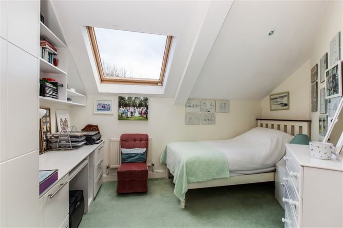 40 Corr Castle, Howth Road, Howth, Co. Dublin