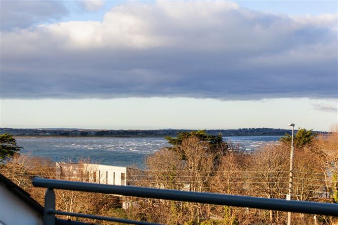 40 Corr Castle, Howth Road, Howth, Co. Dublin