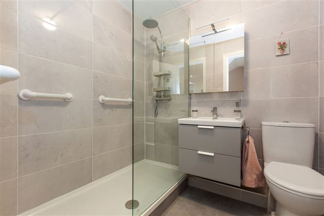 40 Corr Castle, Howth Road, Howth, Co. Dublin