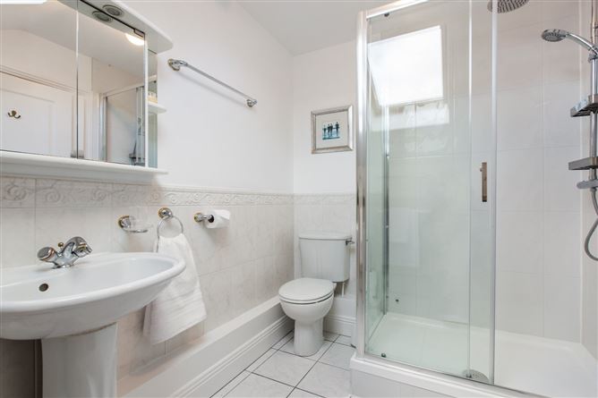 40 Corr Castle, Howth Road, Howth, Co. Dublin