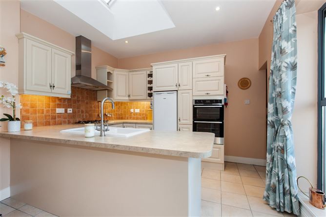 40 Corr Castle, Howth Road, Howth, Co. Dublin