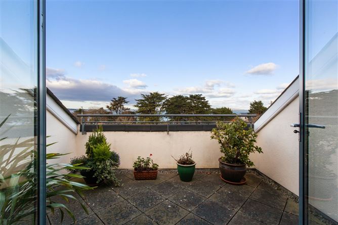 40 Corr Castle, Howth Road, Howth, Co. Dublin