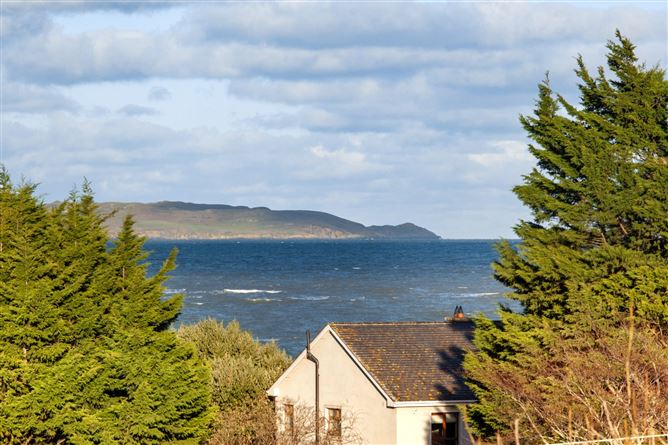 40 Corr Castle, Howth Road, Howth, Co. Dublin