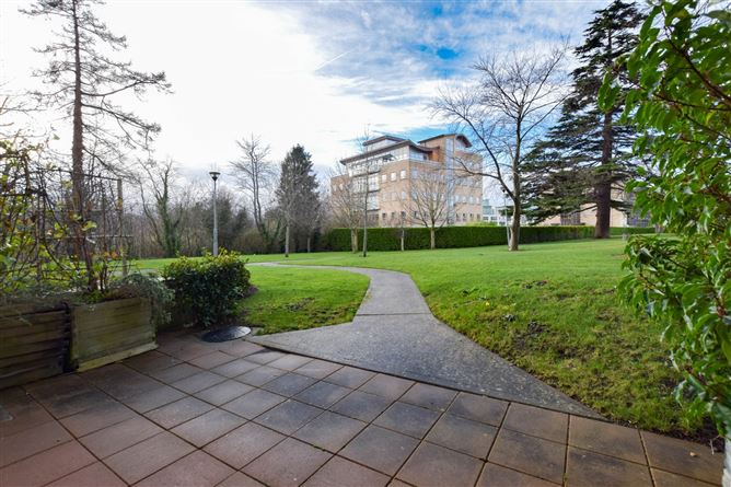54 The Oaks, Rockfield, Dundrum, Dublin 16