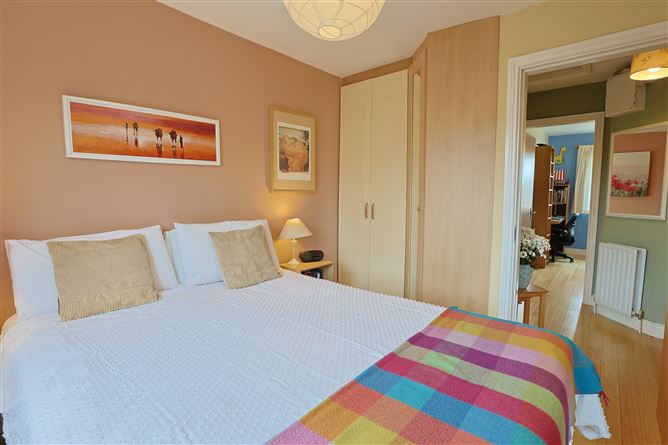 6 The Elm, Cruagh Wood, Enniskerry Road, Stepaside, Dublin 18