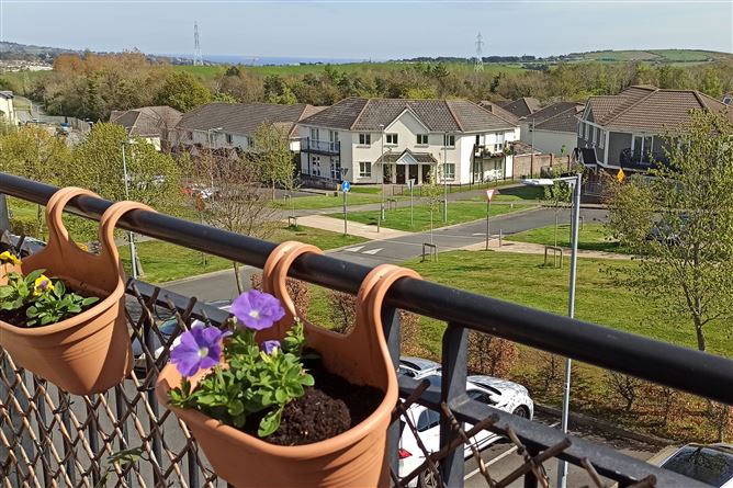6 The Elm, Cruagh Wood, Enniskerry Road, Stepaside, Dublin 18
