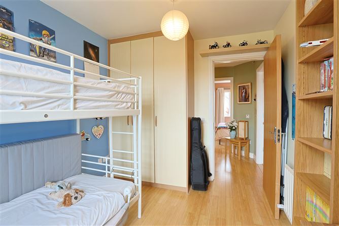 6 The Elm, Cruagh Wood, Enniskerry Road, Stepaside, Dublin 18