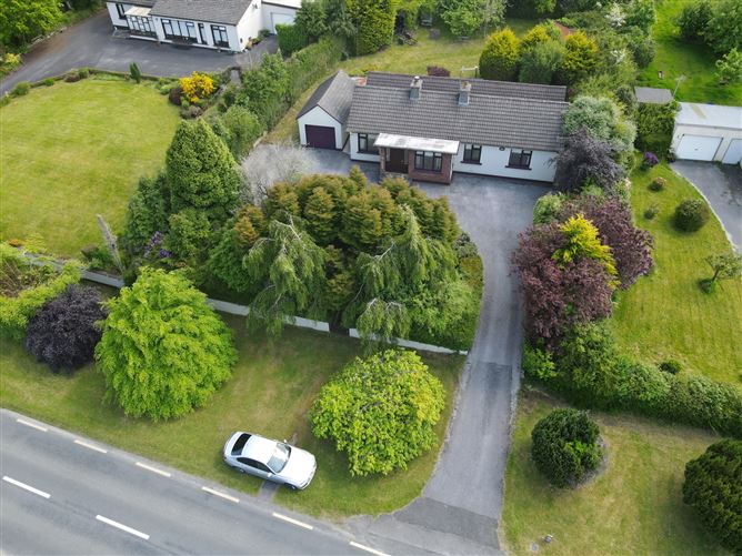 Carrick Road, Drumshanbo, Co. Leitrim
