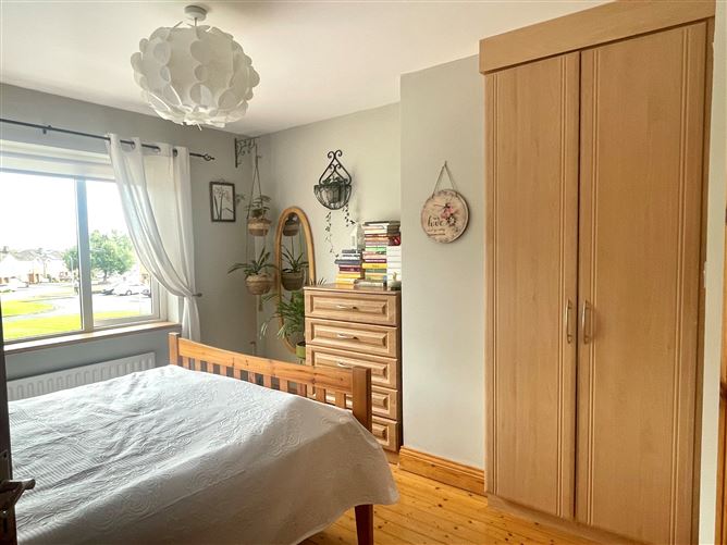 35 Bramble Lane, Limerick Road, Ennis, Clare