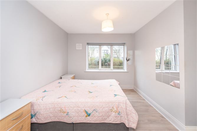 Apartment 18, Jim Nolan Suites, Adelphi Wharf Suites, Waterford City, Waterford