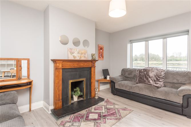Apartment 18, Jim Nolan Suites, Adelphi Wharf Suites, Waterford City, Waterford