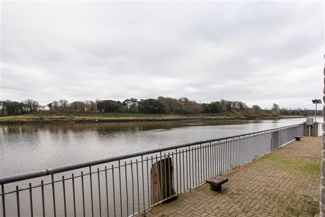 Apartment 18, Jim Nolan Suites, Adelphi Wharf Suites, Waterford City, Waterford