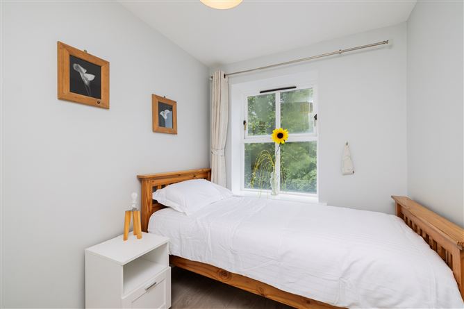 Apt 5 Clipper Court, North City Centre, Dublin 7