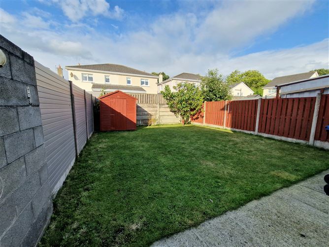 43 Oakleigh, Longwood, Meath