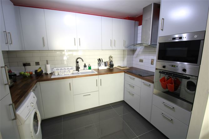 2 The Oaks, Pelletstown Manor, Ashtown,   Dublin 15