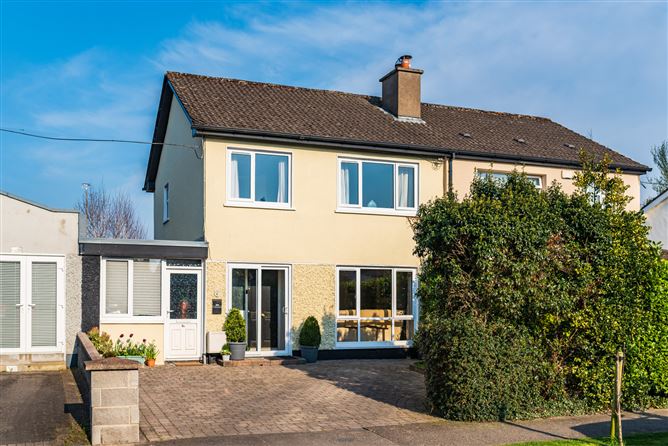 https://photos-a.propertyimages.ie/media/9/0/0/4917009/7a0dafc7-7ab6-4d5a-ae63-547298591a10_l.jpg
