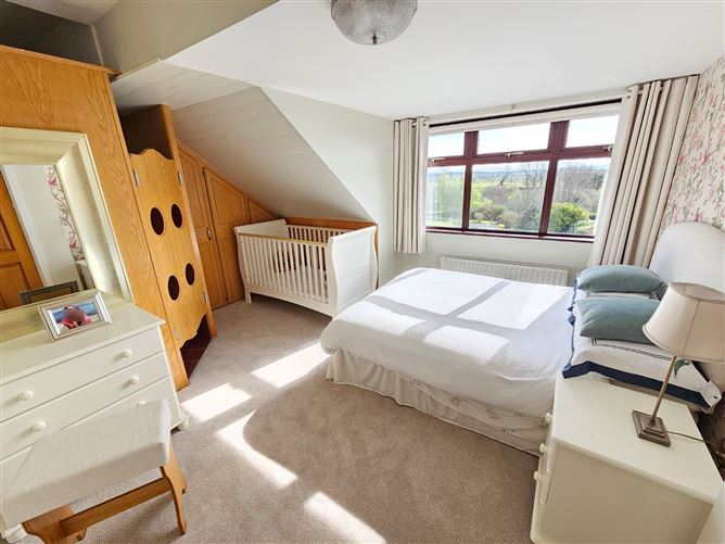 Knocknamana, Clarecastle, Ennis, Co. Clare