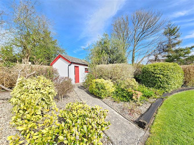Knocknamana, Clarecastle, Ennis, Co. Clare