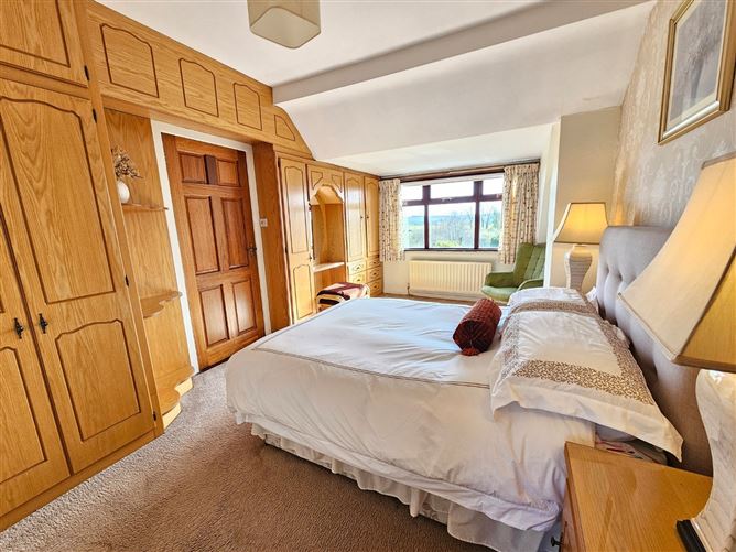 Knocknamana, Clarecastle, Ennis, Co. Clare