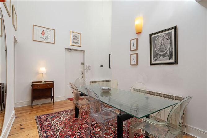 Apartment 4, 66/67, South Great George's Street, Dublin 2