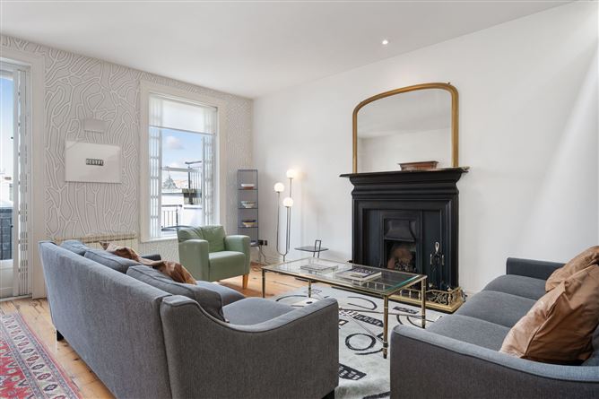 Apartment 4, 66/67, South Great George's Street, Dublin 2