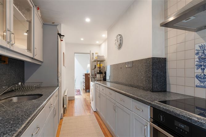 Apartment 4, 66/67, South Great George's Street, Dublin 2