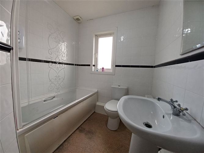 36 River Crest, Dublin Road, Tuam, Co. Galway