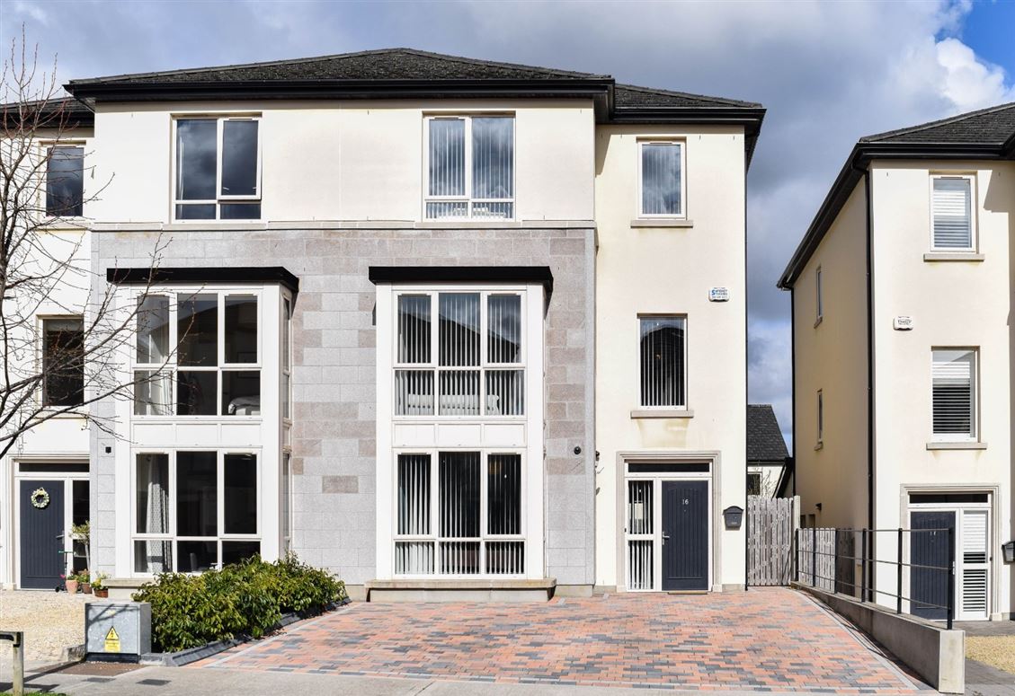 16 Blackberry Hill, Carrickmines, Dublin 18 DNG 4584109