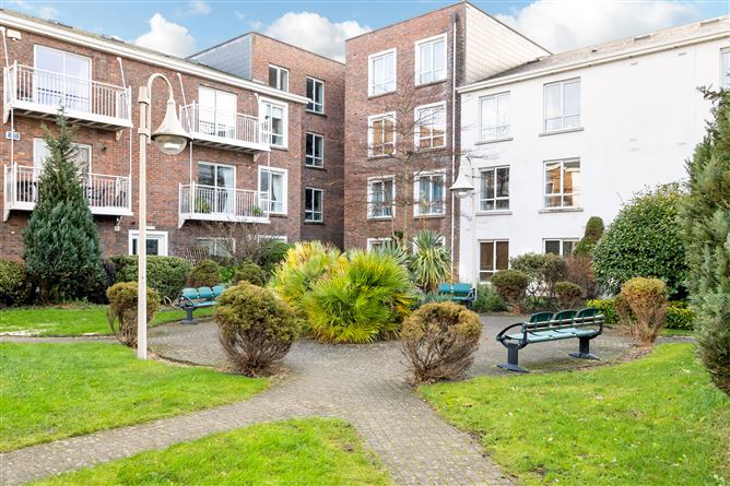 Apt 35 St James's Wood, South Circular Road, Dublin 8