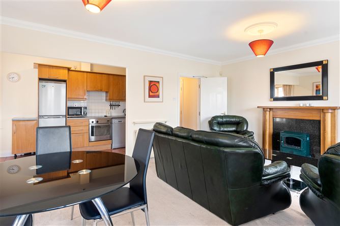 Apt 35 St James's Wood, South Circular Road, Dublin 8