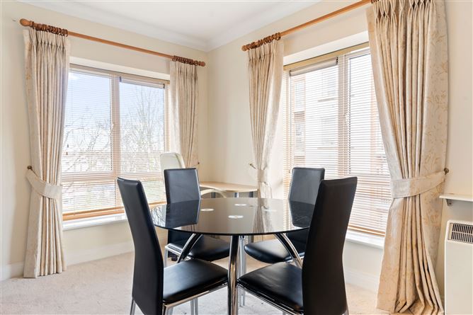Apt 35 St James's Wood, South Circular Road, Dublin 8