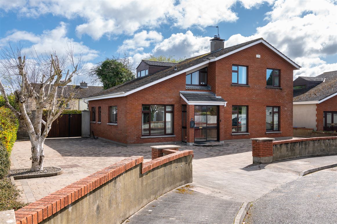 24 The Elms, Cartrontroy, Athlone, Co. Westmeath Sherry FitzGerald O