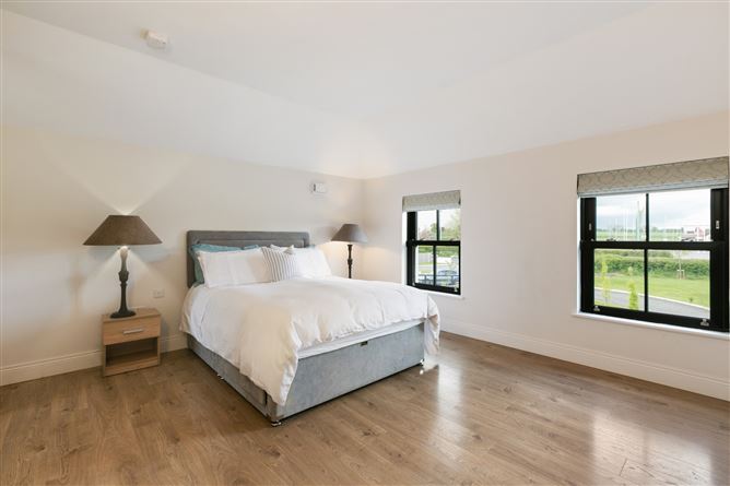 3 Clogheraun Brook, Staplestown, Donadea, Co. Kildare