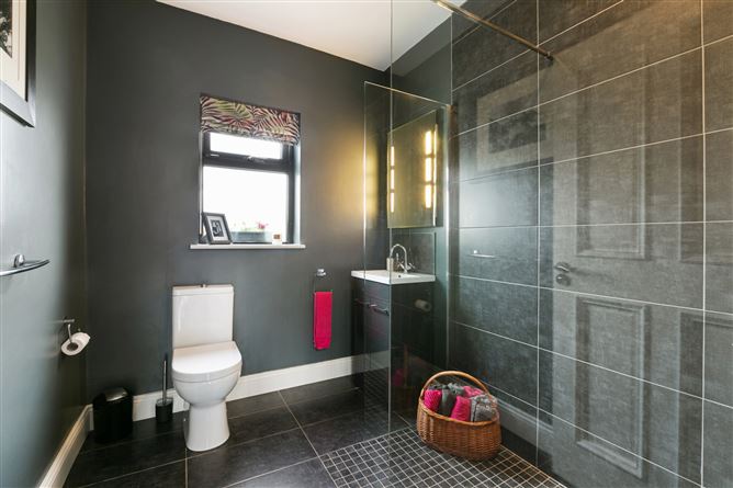 3 Clogheraun Brook, Staplestown, Donadea, Co. Kildare
