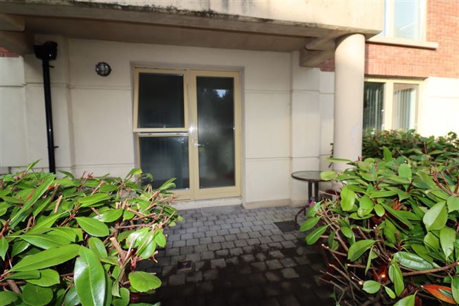24 The Seasons, Cork Road, Carrigaline, Cork