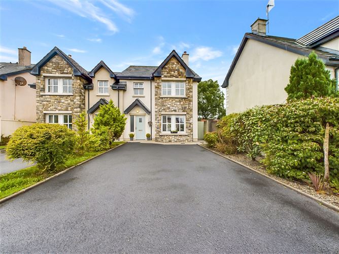 64 Inis Clair, Kildysart Road, Clarecastle, Ennis, Co. Clare.