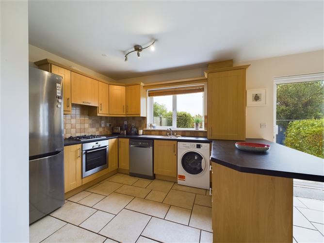 64 Inis Clair, Kildysart Road, Clarecastle, Ennis, Co. Clare.