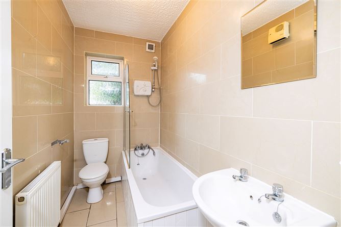 2 Claremont Court, Claremont Road, Sandymount, Dublin 4