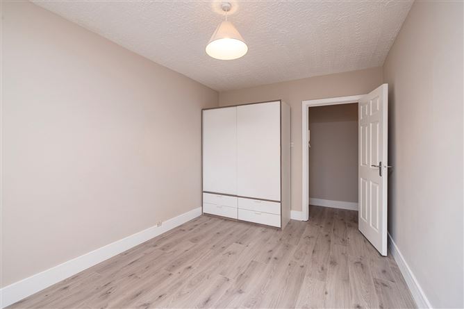 2 Claremont Court, Claremont Road, Sandymount, Dublin 4