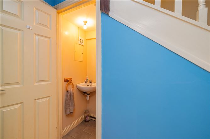16 Botanic Road, Glasnevin, Dublin 9
