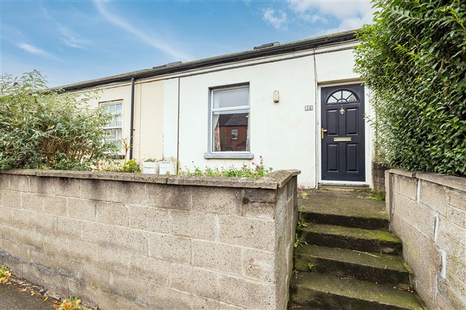 16 Botanic Road, Glasnevin, Dublin 9