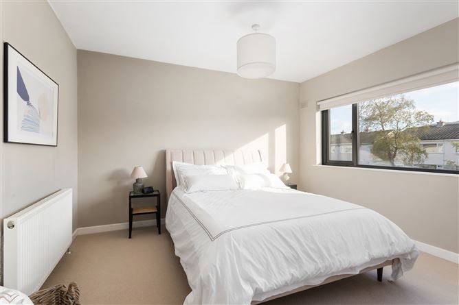 Broadford Park, 5, Ballinteer,   Dublin 16