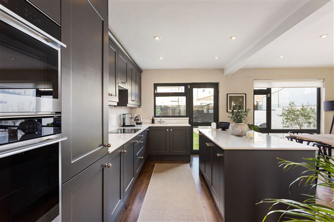 Broadford Park, 5, Ballinteer,   Dublin 16