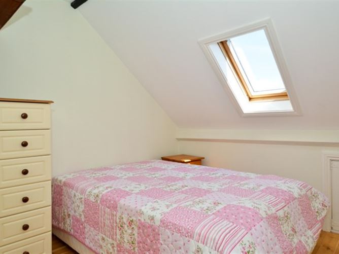 Derrymoyle House, Glann Road, Oughterard, Galway