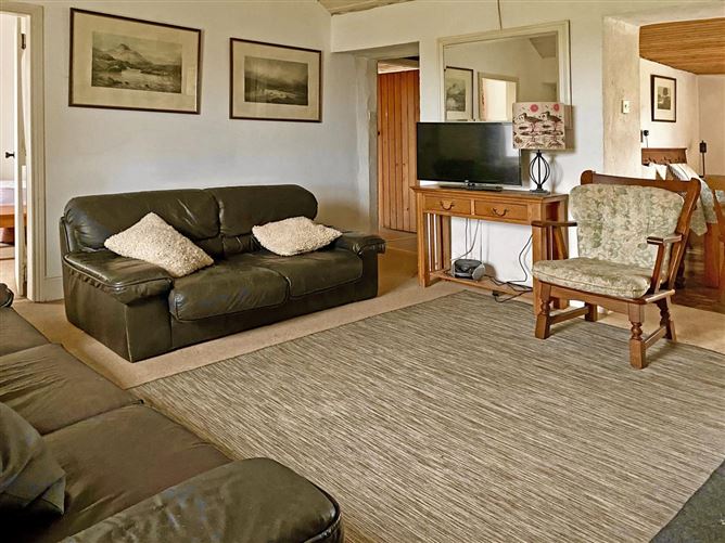 4 Bed in Ballyconneely,Ballyconneely,  Galway