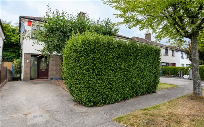 Photo 18 of 20 — 3 Athgoe Drive, Shankill, Dublin 18