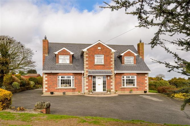 Stonefield, Fieldstown, Monasterboice, Louth