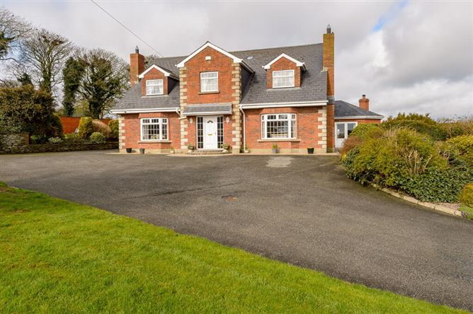 Stonefield, Fieldstown, Monasterboice, Louth